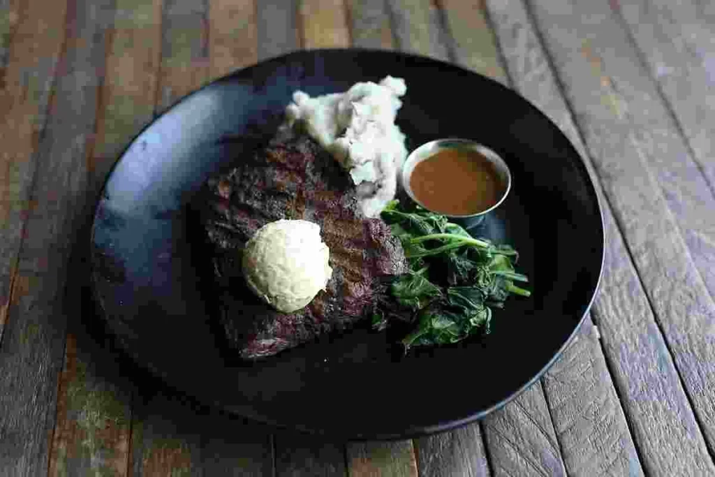 GS Flat Iron Steak*